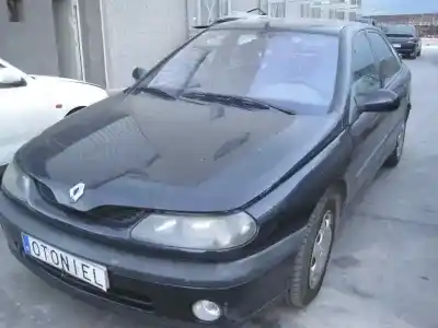 Veículo de Sucata RENAULT LAGUNA (B56) 1.9 dTi Diesel CAT do ano 1999 alimentado F9Q