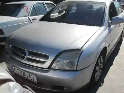 Vehicul casat opel vectra b berlina 2.2 16v dti cat (y 22 dtr / l50) al anului 2002 alimentat y22dtr