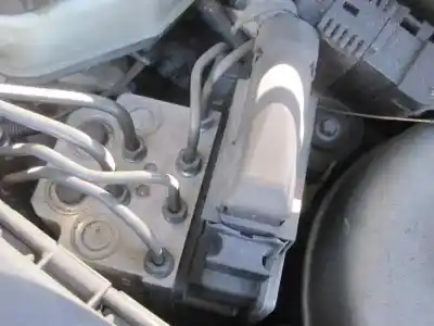 Vehicul casat opel vectra b berlina 2.2 16v dti cat (y 22 dtr / l50) al anului 2002 alimentat y22dtr