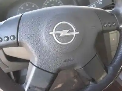Vehicul casat opel vectra b berlina 2.2 16v dti cat (y 22 dtr / l50) al anului 2002 alimentat y22dtr