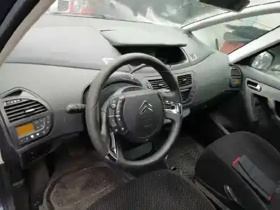 Veículo de Sucata citroen c4 picasso exclusive plus do ano 2009 alimentado 9hz