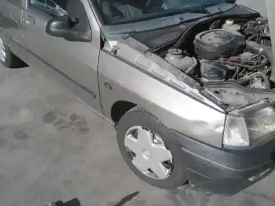 Veículo de Sucata renault clio i fase i+ii (b/c57) 1.4 alize do ano 1991 alimentado e6j