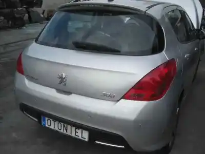 Véhicule à la ferraille peugeot 308 sw premium de l'année 2009 alimenté 9hz