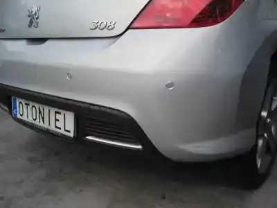 Véhicule à la ferraille peugeot 308 sw premium de l'année 2009 alimenté 9hz