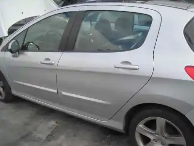 Véhicule à la ferraille peugeot 308 sw premium de l'année 2009 alimenté 9hz