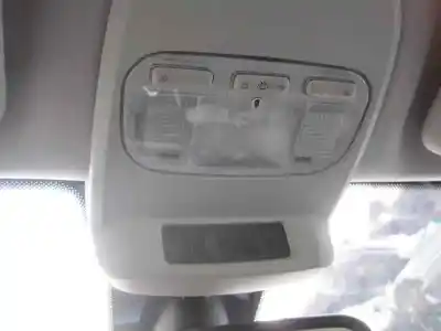 Véhicule à la ferraille peugeot 308 sw premium de l'année 2009 alimenté 9hz