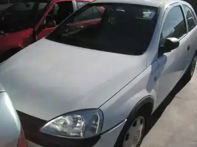 Здавання транспортного засобу opel corsa c club року 2003 потужний y17dtl