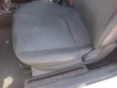 Здавання транспортного засобу opel corsa c club року 2003 потужний y17dtl