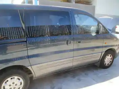 Здавання транспортного засобу hyundai h 1 h 1 furg.caja cerr.c. puerta року 1999 потужний 4bf-e