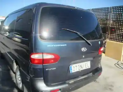 Здавання транспортного засобу hyundai h 1 h 1 furg.caja cerr.c. puerta року 1999 потужний 4bf-e