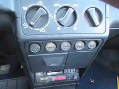 Veículo de Sucata peugeot 205 berlina 1.8 diesel do ano 1994 alimentado a9a