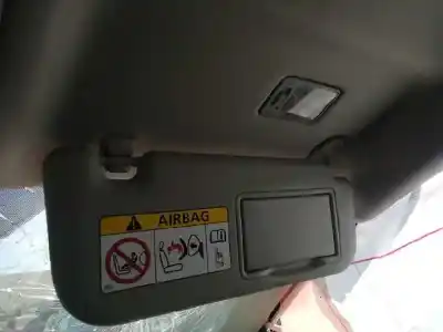 Здавання транспортного засобу toyota auris (_e15_) 1.4 d-4d (nde150_) року 2014 потужний 1nd