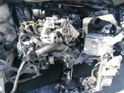 Здавання транспортного засобу toyota auris (_e15_) 1.4 d-4d (nde150_) року 2014 потужний 1nd