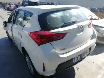 Vehículo de desguace TOYOTA AURIS 1.4 Turbodiesel CAT del año 2014 con motor 1ND