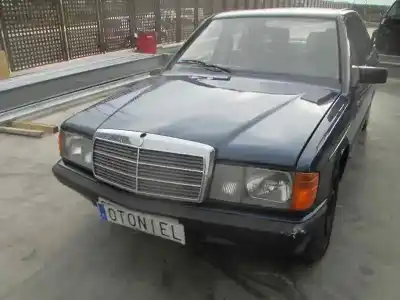 Sloopvoertuig MERCEDES-BENZ CLASE C (W201) BERLINA E 190 (201.024) van het jaar 1988 aangedreven 102961
