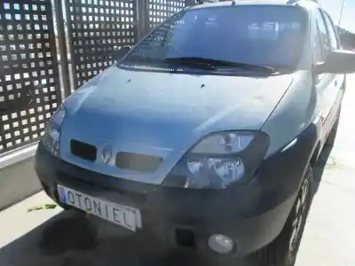 Scrapping Vehicle renault scenic rx4 (ja0) 1.9 dci salomon of the year 2001 powered f9q k7
