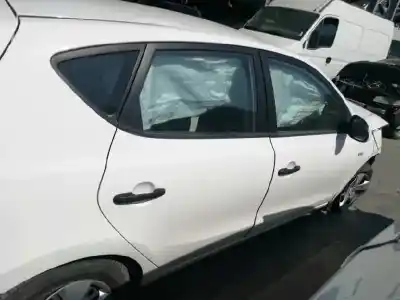 Veículo de Sucata hyundai i30 classic do ano 2009 alimentado g4fa