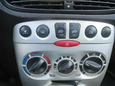 Здавання транспортного засобу fiat punto berlina (188) 1.2 16v elx року 2002 потужний 188a5000