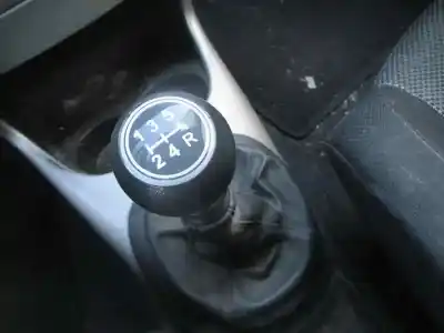 Здавання транспортного засобу fiat punto berlina (188) 1.2 16v elx року 2002 потужний 188a5000