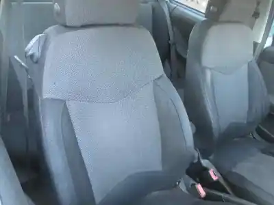 Здавання транспортного засобу fiat punto berlina (188) 1.2 16v elx року 2002 потужний 188a5000