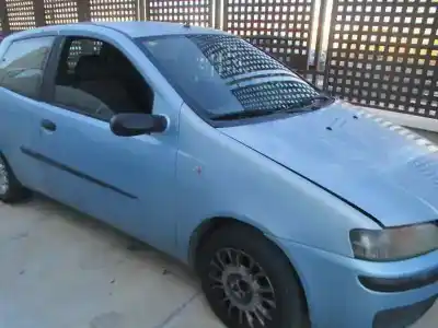 Здавання транспортного засобу fiat punto berlina (188) 1.2 16v elx року 2002 потужний 188a5000