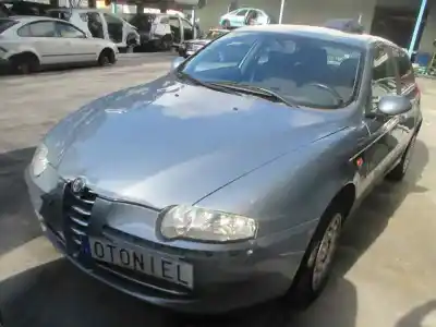 Vehicul casat alfa romeo 147 (190) 1.6 16v cat al anului 2003 alimentat ar37203