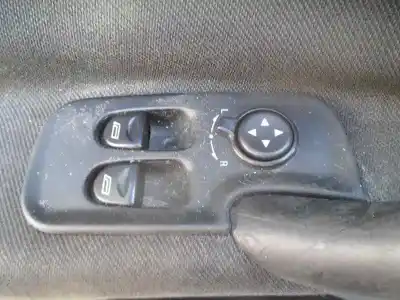 Vehicul casat alfa romeo 147 (190) 1.6 16v cat al anului 2003 alimentat ar37203