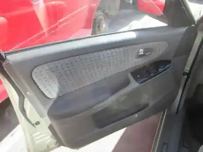 Verschrottungsfahrzeug mazda 626 berlina (gf) 2.0 turbodiesel cat des jahres 2001 angetrieben rf