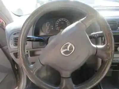Verschrottungsfahrzeug mazda 626 berlina (gf) 2.0 turbodiesel cat des jahres 2001 angetrieben rf