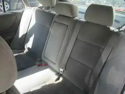 Verschrottungsfahrzeug mazda 626 berlina (gf) 2.0 turbodiesel cat des jahres 2001 angetrieben rf