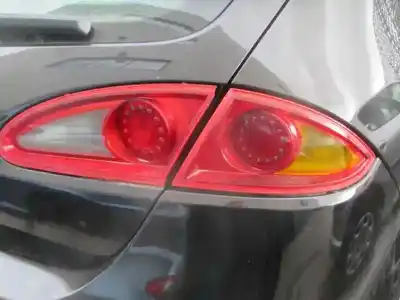 Здавання транспортного засобу seat leon (1p1) 2.0 tdi 16v року 2005 потужний bkd