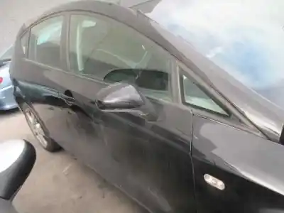 Здавання транспортного засобу seat leon (1p1) 2.0 tdi 16v року 2005 потужний bkd
