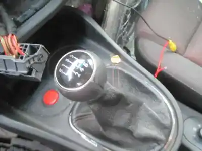 Здавання транспортного засобу seat leon (1p1) 2.0 tdi 16v року 2005 потужний bkd