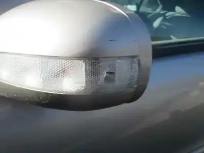Здавання транспортного засобу mercedes-benz clase c (w203) berlina 220 cdi (203.006) року 2002 потужний 611962