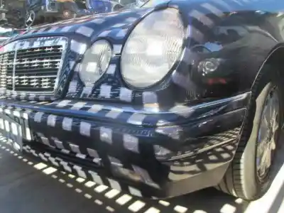 Sloopvoertuig mercedes-benz clase e (w210) berlina diesel 300 turbodiesel (210.025) van het jaar 1998 aangedreven 606962