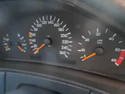 Sloopvoertuig mercedes-benz clase e (w210) berlina diesel 300 turbodiesel (210.025) van het jaar 1998 aangedreven 606962