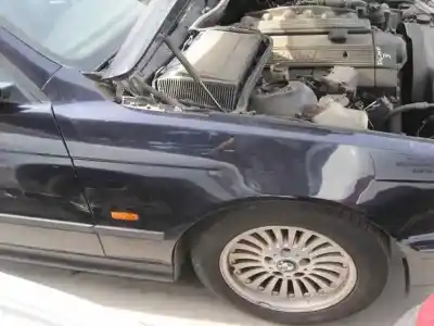 Sloopvoertuig bmw serie 5 touring (e39) 528i van het jaar 1998 aangedreven 286s1