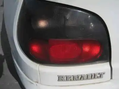 Veículo de Sucata renault megane i berlina hatchback (ba0) 1.9 dti diesel cat 98 cv / 72 kw do ano 1998 alimentado f9q