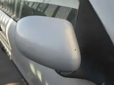 Véhicule à la ferraille fiat bravo (182) td 75 sx de l'année 1998 alimenté 182a8.000
