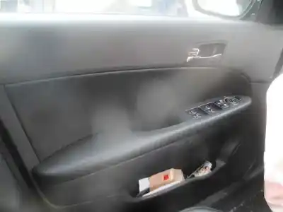 Здавання транспортного засобу hyundai i30 classic року 2008 потужний d4fb