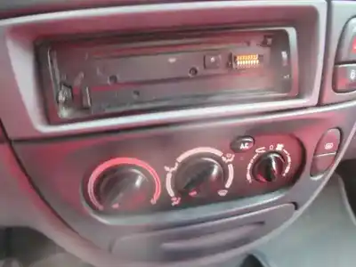 Verschrottungsfahrzeug renault megane i coupe fase 2 (da..) 1.9 dti rsi 98 cv / 72 kw des jahres 1999 angetrieben f9q a7