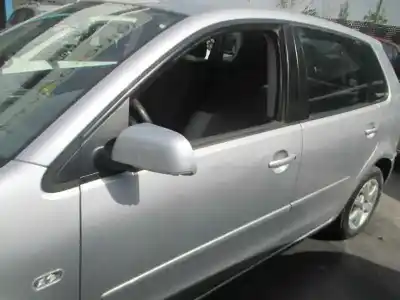 Hurda Aracı volkswagen polo (9n1) highline yılın 2004 güçlü bby