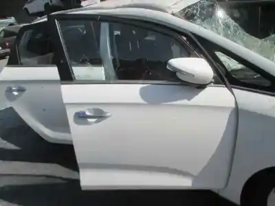 Scrapping Vehicle kia carens ( ) concept of the year 2016 powered d4fd