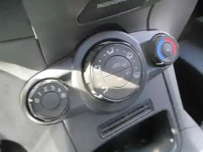 Scrapping Vehicle ford fiesta (ccn) sync edition of the year 2013 powered snjb