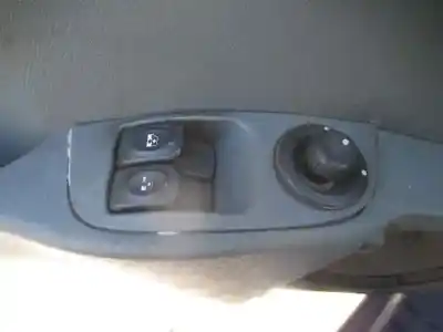 Veicolo di demolizione renault megane i classic (la0) 2.0 cat dell'anno 1999 alimentato f3r