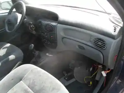 Veicolo di demolizione renault megane i classic (la0) 2.0 cat dell'anno 1999 alimentato f3r