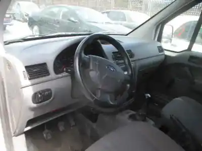 Veículo de Sucata ford tourneo connect (tc7) 1.8 tdci cat do ano 2006 alimentado bhpa