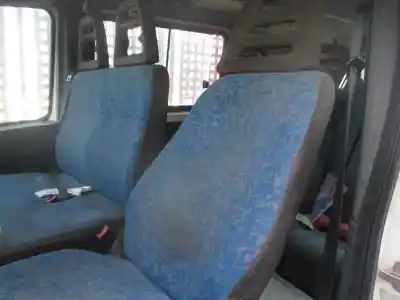 Здавання транспортного засобу iveco daily caja cerrada (1999 =>) 29 - l 9 caja cerrada року 2002 потужний 814043b