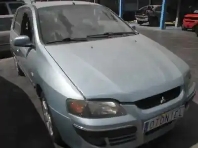 Veículo de Sucata MITSUBISHI                                         SPACE STAR (DG0)                                                                                                                                                                                                                                           1900 DI-D Avance                                                                                                                                                                                                                                           do ano 2004 alimentado F9Q2