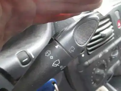 Veículo de Sucata fiat bravo i (182_) 1.6 16v (182.ab) do ano 1999 alimentado 182a4.000